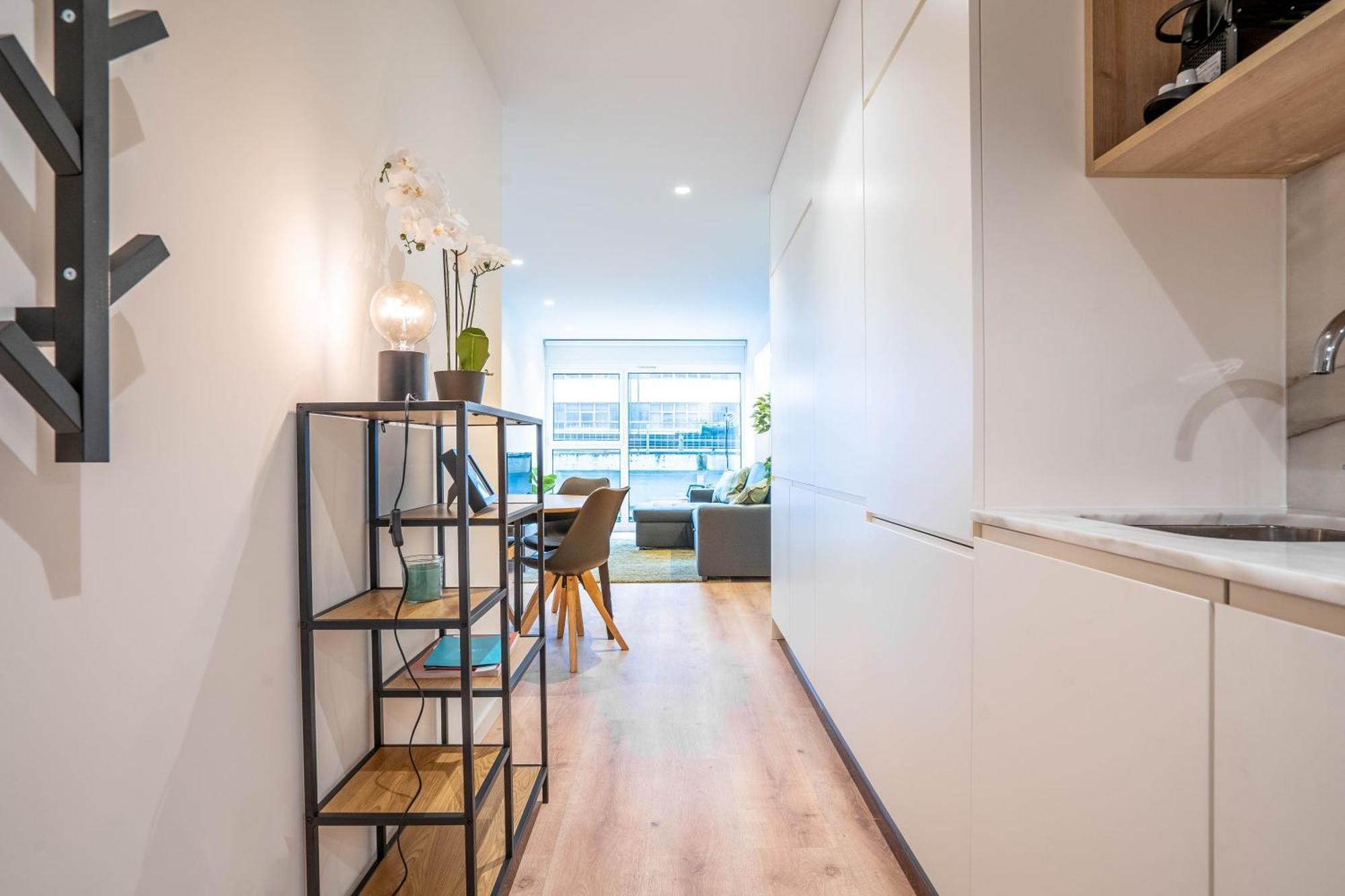 Trindade Bliss: 1Br W/ Free Parking By Lovelystay Porto Exteriér fotografie