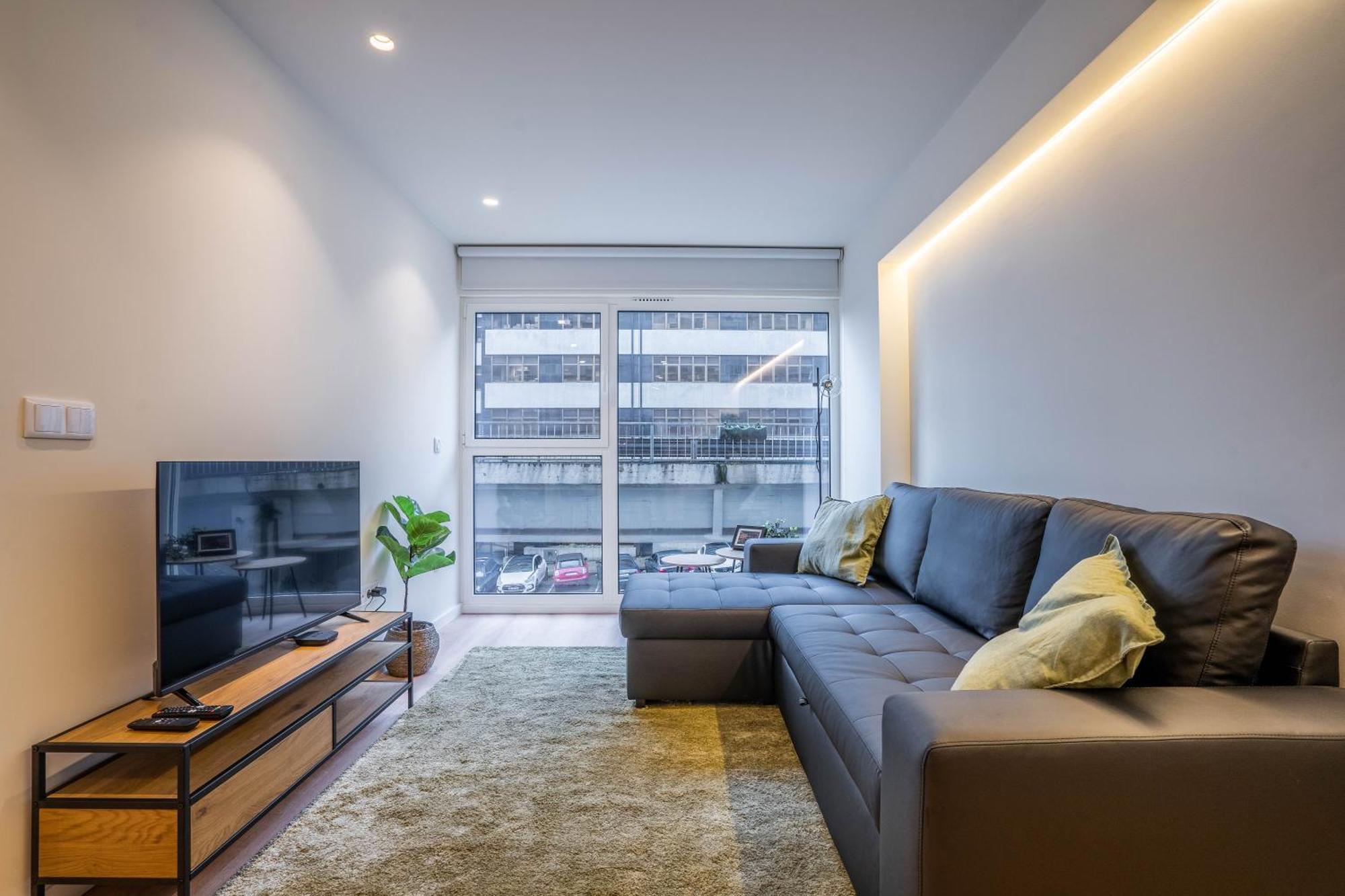 Trindade Bliss: 1Br W/ Free Parking By Lovelystay Porto Exteriér fotografie